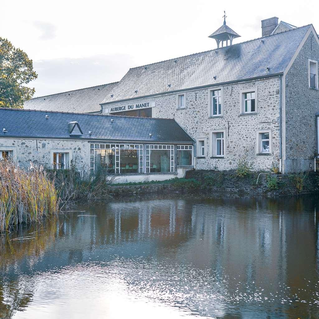 Auberge Du Manet Montigny-le-Bretonneux Exterior photo