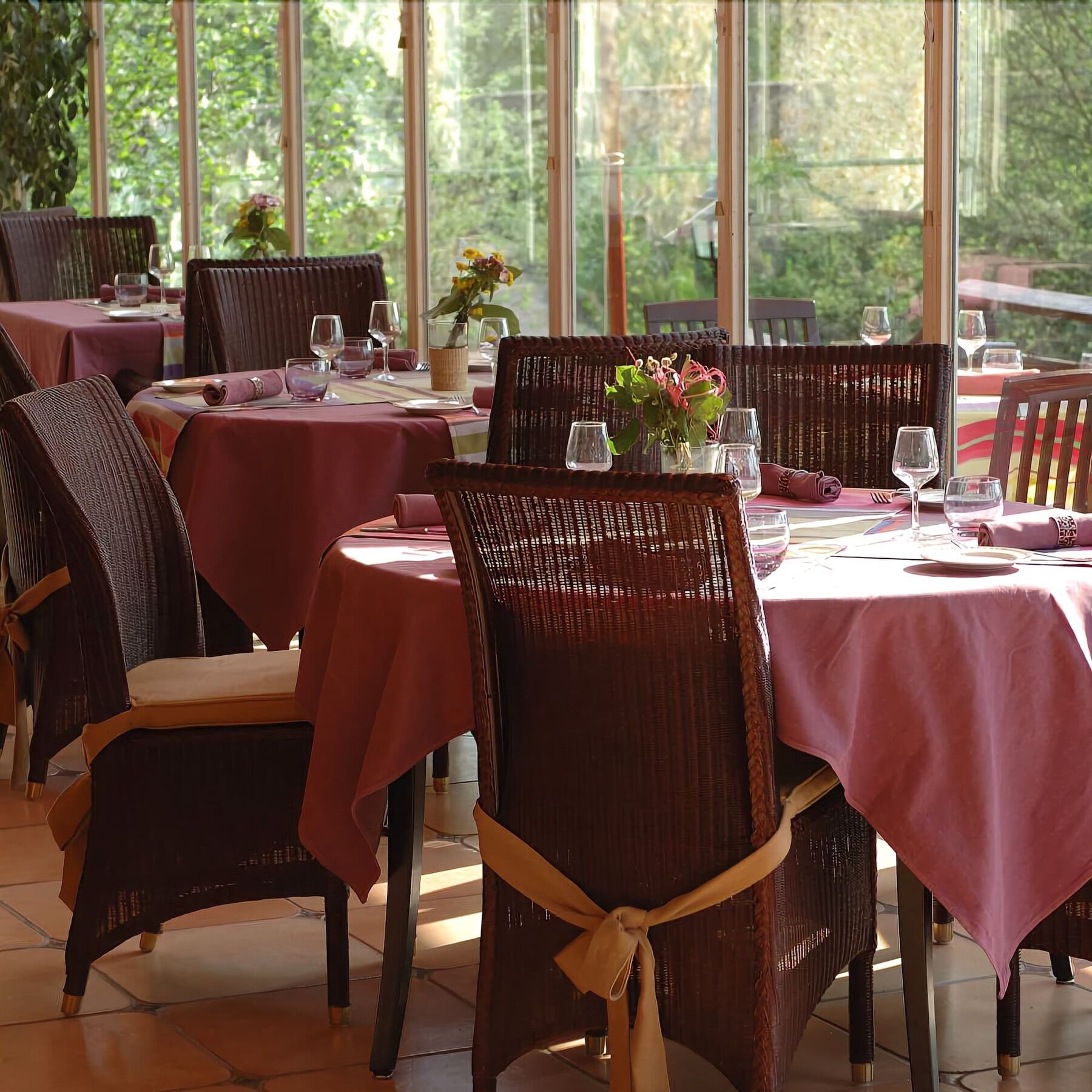Auberge Du Manet Montigny-le-Bretonneux Exterior photo